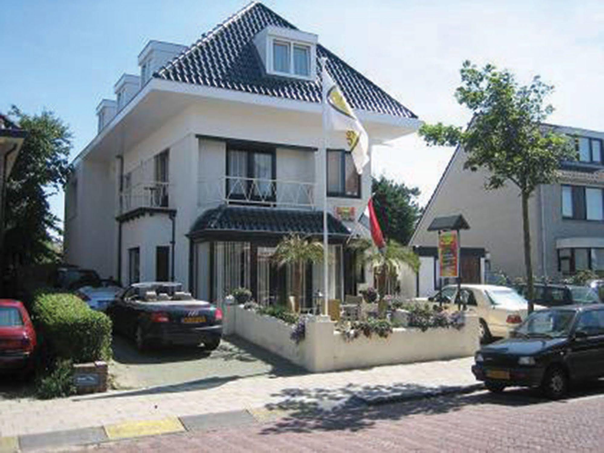 Hotel / Pension Villa Tanahlot Zandvoort Dış mekan fotoğraf